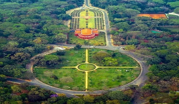 Featured Image of Cubbon Park